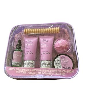 Lavender Bath & Body Gift Set